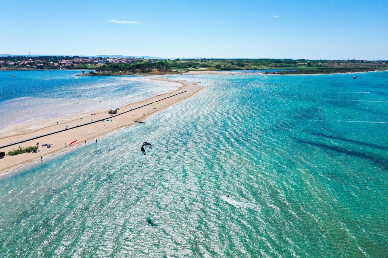 Beach Paradise 5 Stars Apartments Nin Buitenkant foto