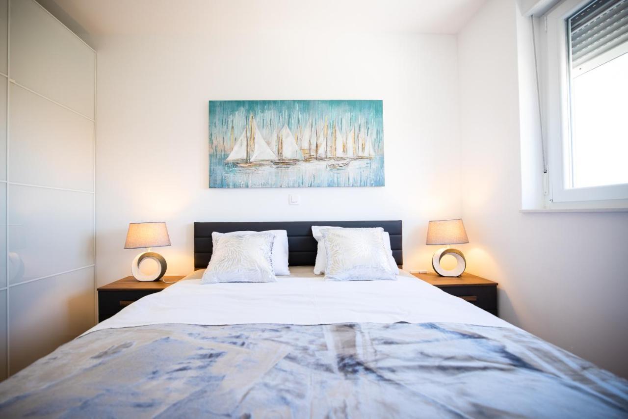 Beach Paradise 5 Stars Apartments Nin Buitenkant foto